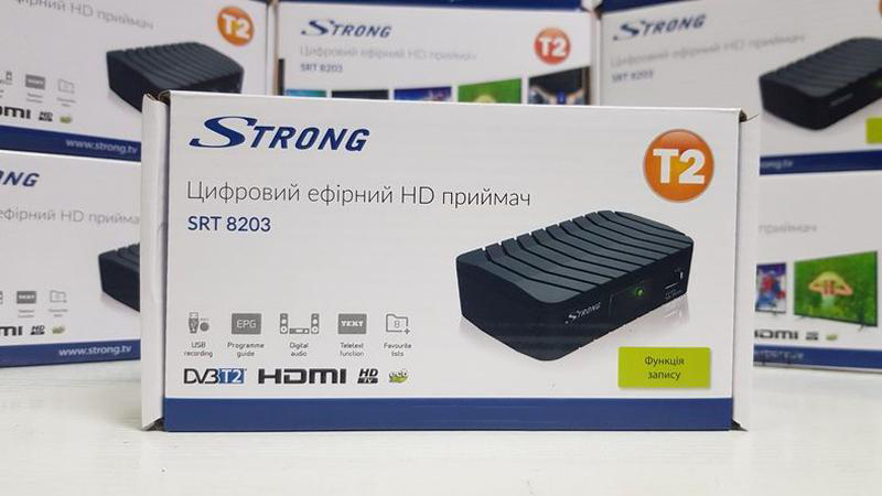 Тюнер  T2  Strong SRT8203